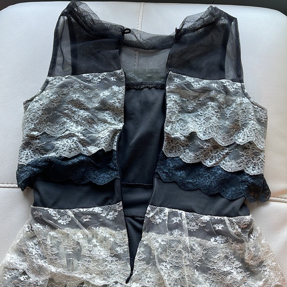 Dress - Picture 4 of 6